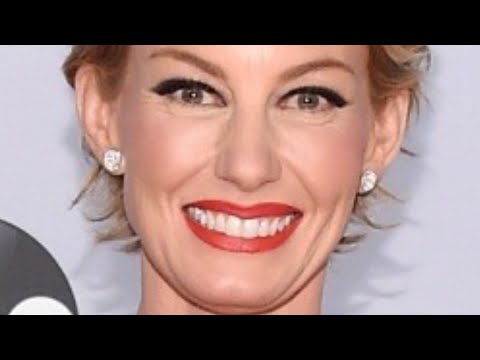 Why Fans Are Saying Faith Hill Looks Completely Unrecognizable With Her New Look